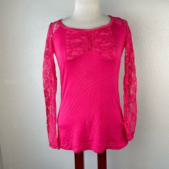 IN Diffusion Pink Lace Long Sleeve Tip Size S EUC - Picture 1 of 7